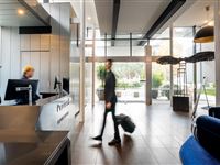 Peppers-Gallery-Hotel-Canberra_Lobby